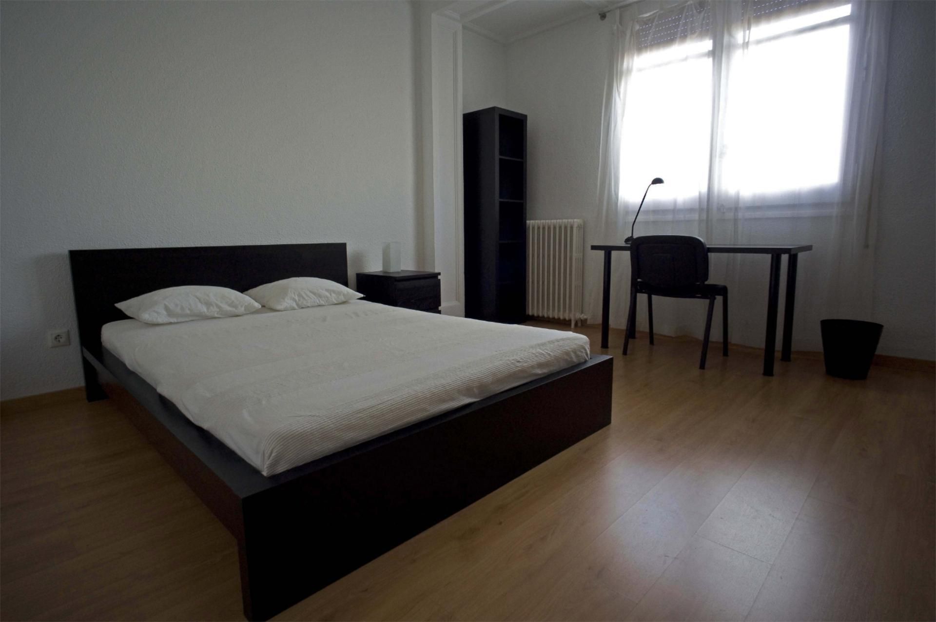 Piso en  Paseo de Fernando el Católico 32 - Foto 2