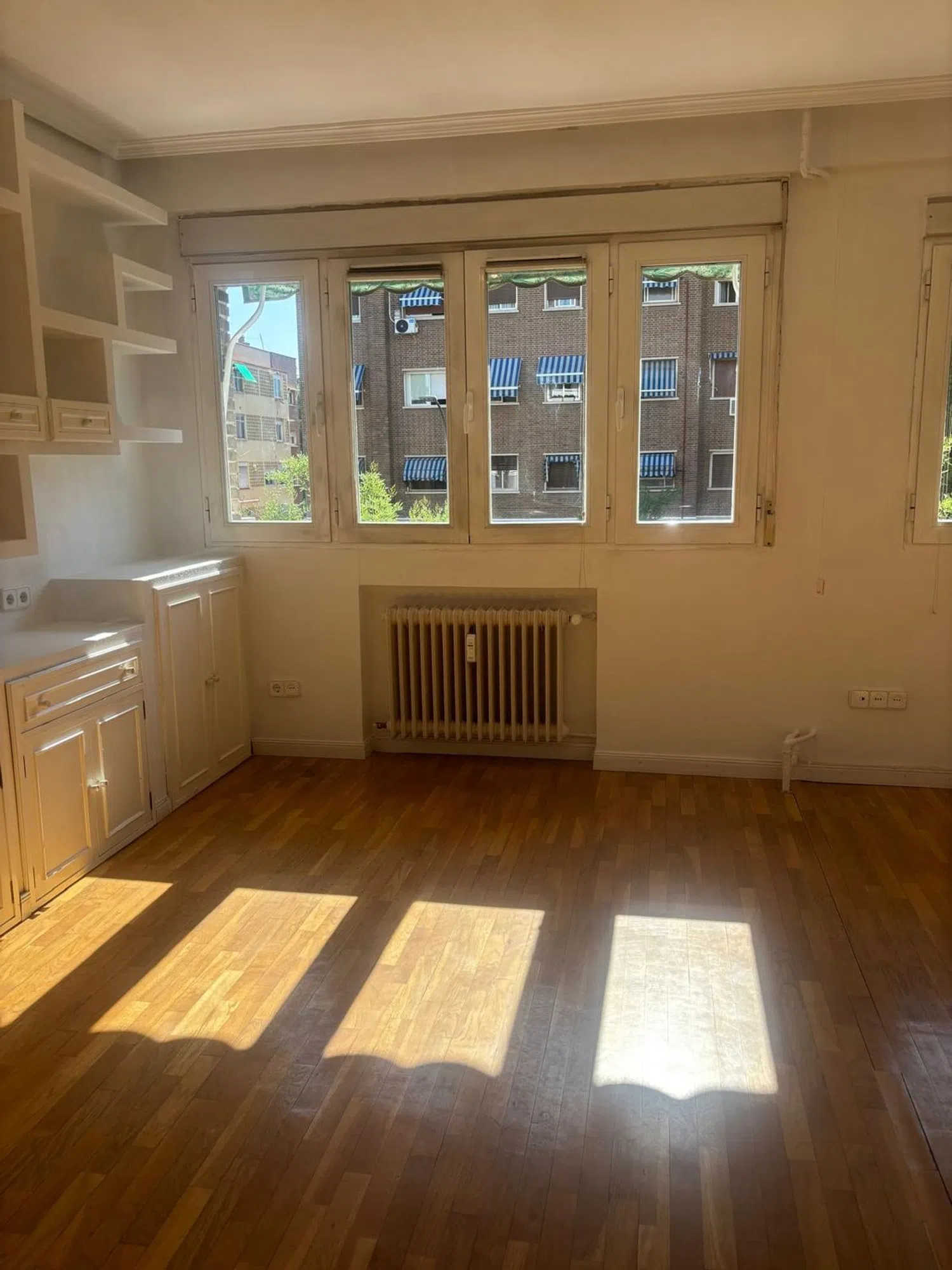 Piso en calle de Colombia, 33 - Foto 1