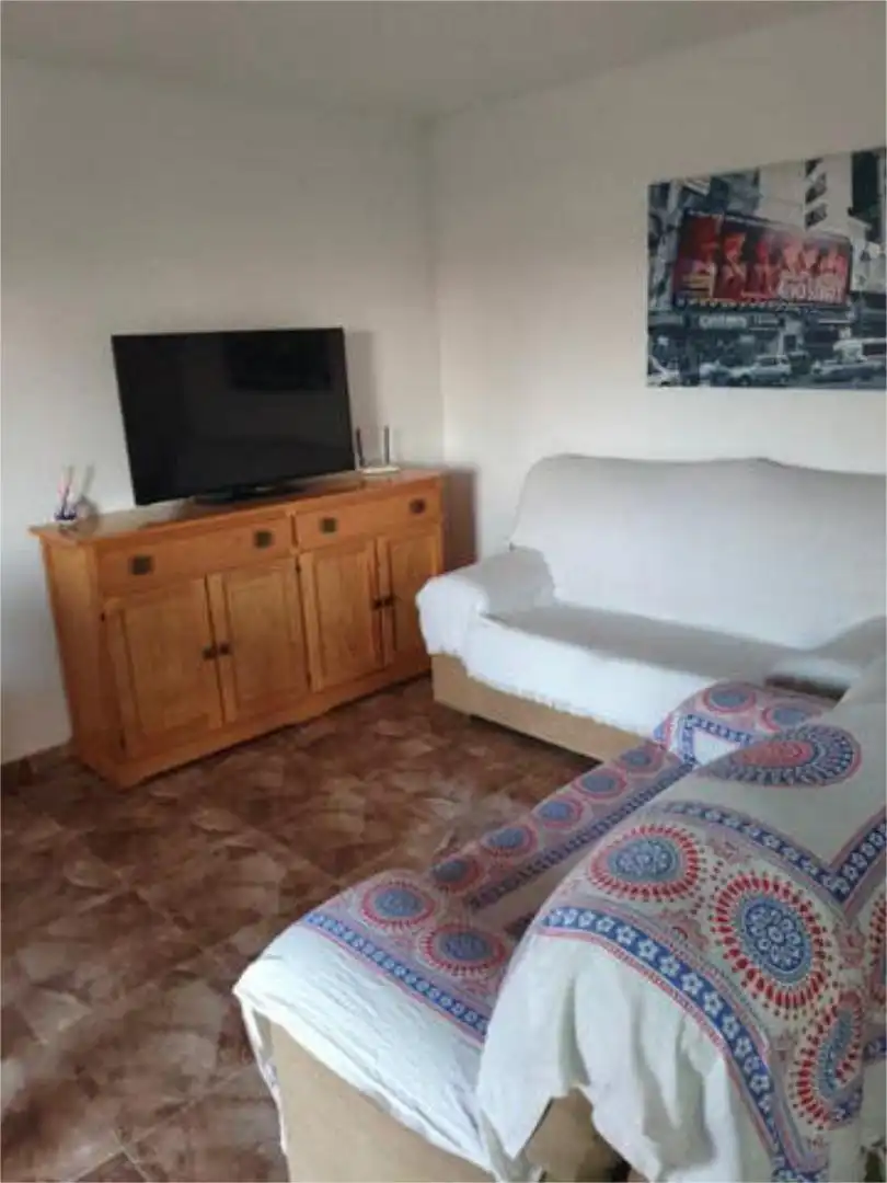 Piso en llanos del castillo - Foto 3