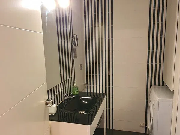 Piso en calle Gran Vía de Colón, 21 - Foto 3