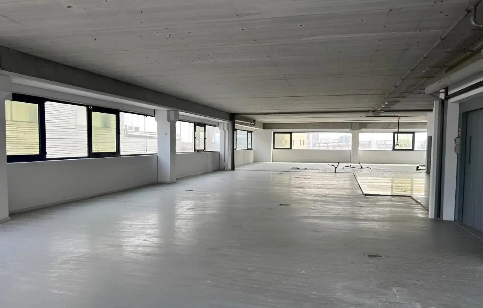 Nave Industrial en Badalona - Foto 2
