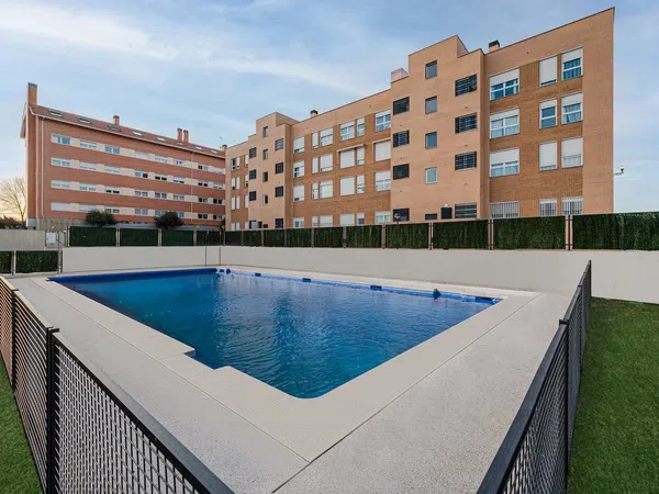 Piso en calle del Talgo - Foto 1