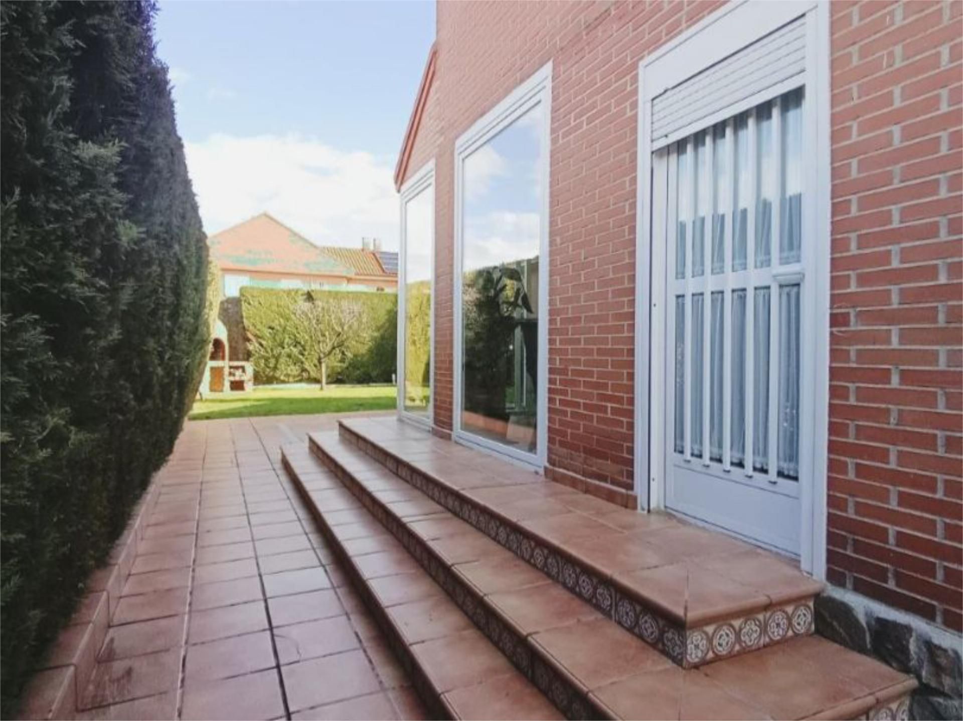 Chalet en  Calle Bilbao 72 - Foto 2