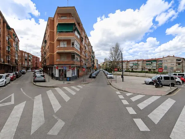 Piso en Calle de la Rejilla, 10 - Foto 2