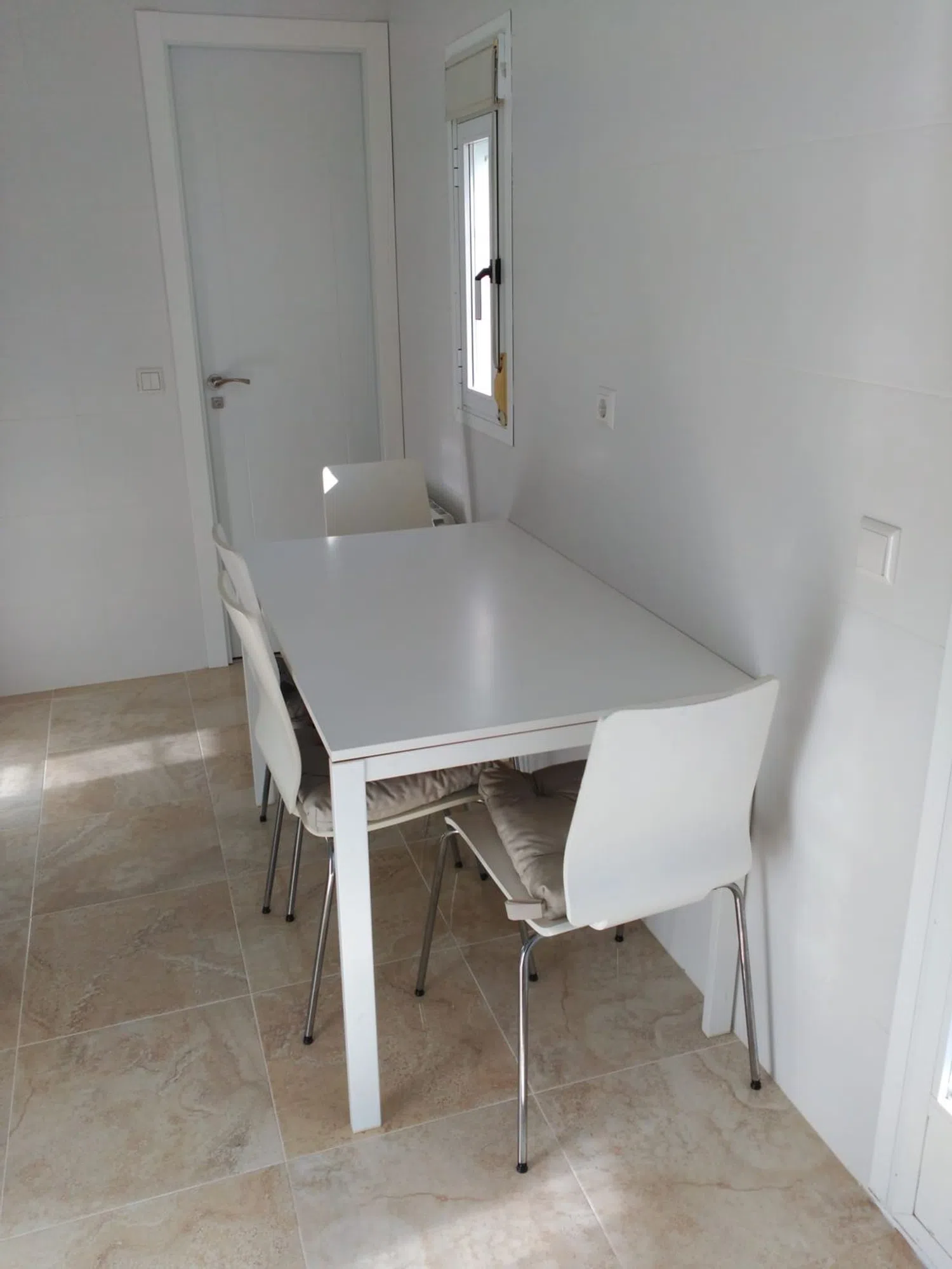 Piso en calle Teniente Ochoa Olalla, 10 - Foto 4