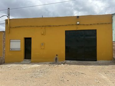 Planta baja en  Calle Tulio Rodriguez Dominguez 1 - Foto 1