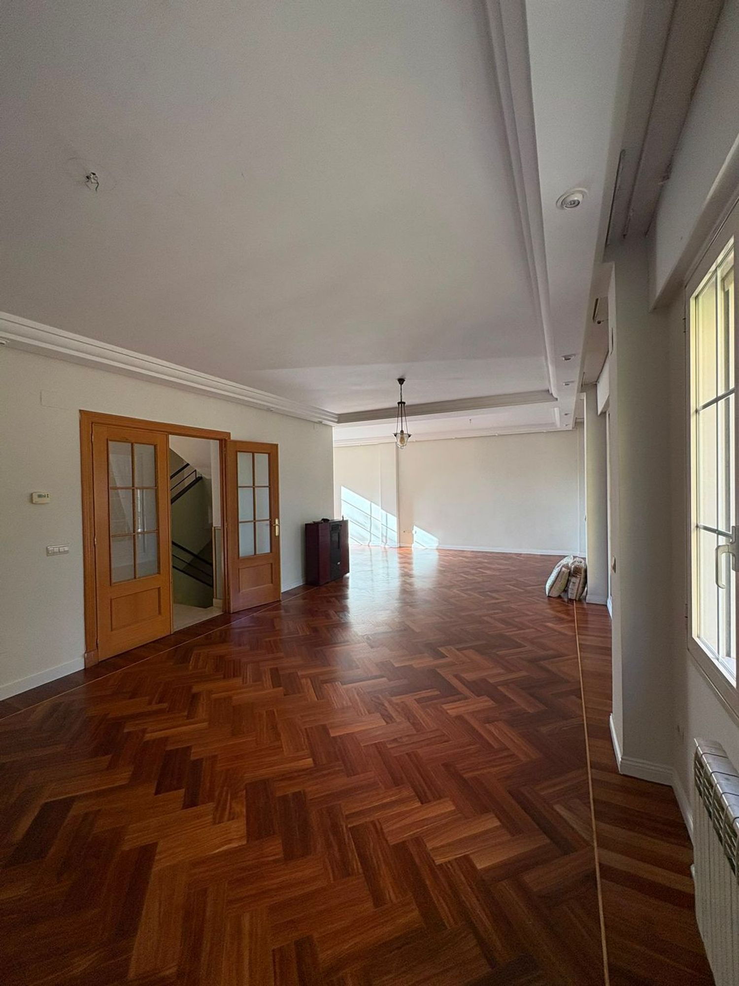 Chalet pareado en Avenida Entrepinos, 1 - Foto 4