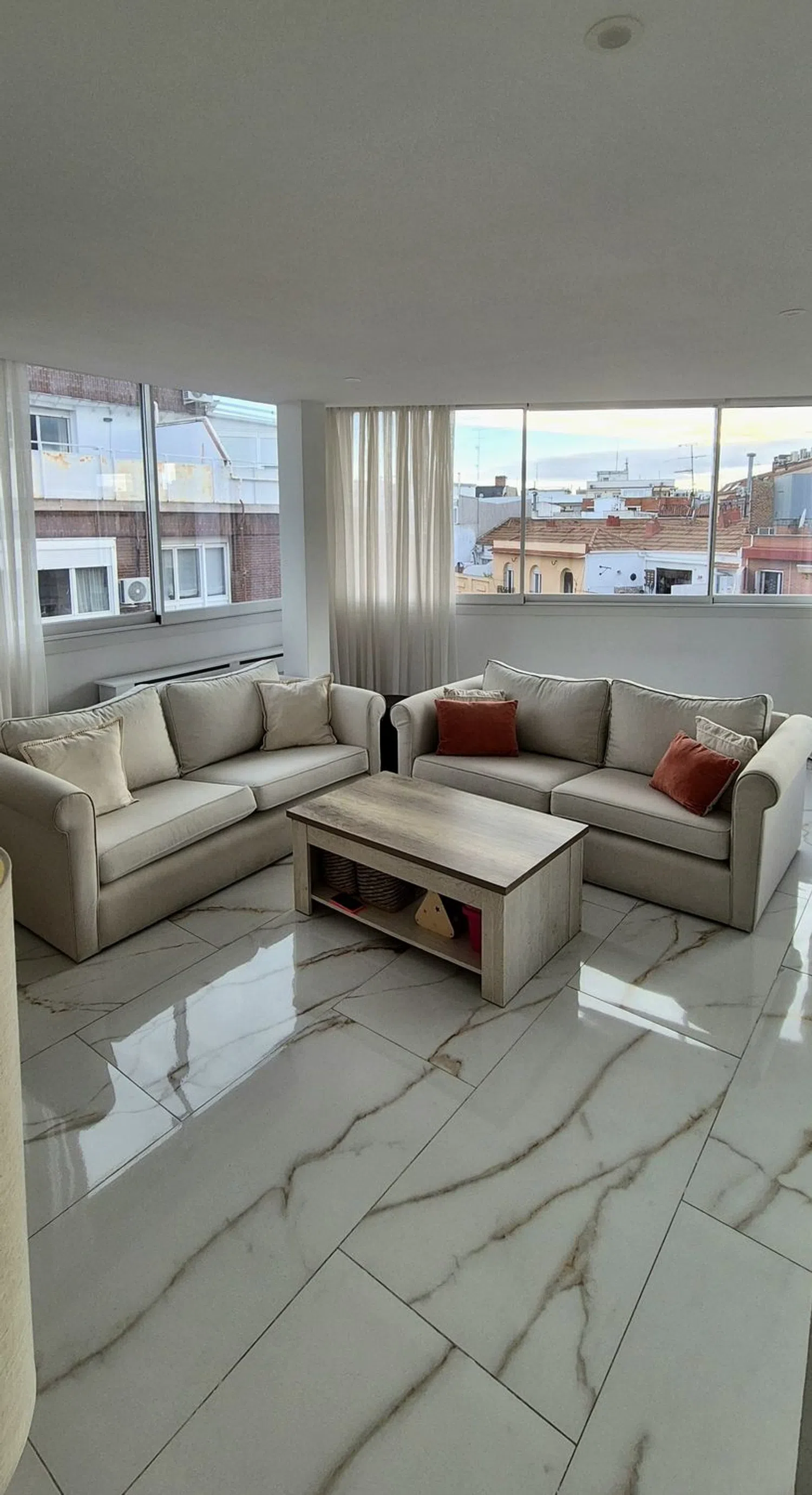 Piso en calle de Cartagena, 44 - Foto 2