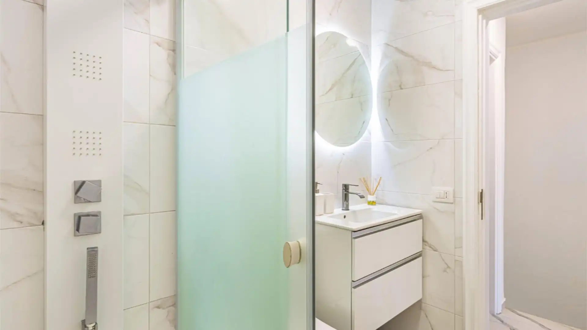 Casa adosada en  Calle Armiche 28 - Foto 11