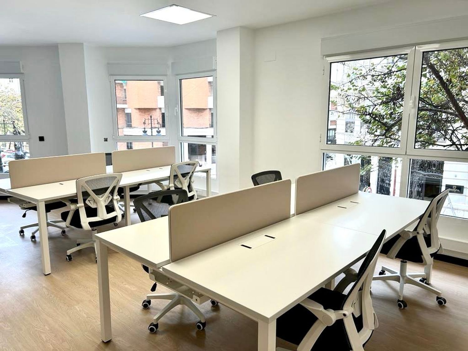 Oficina en Calle de Ciril Amorós, 51 -1, El Pla del Remei - Foto 2