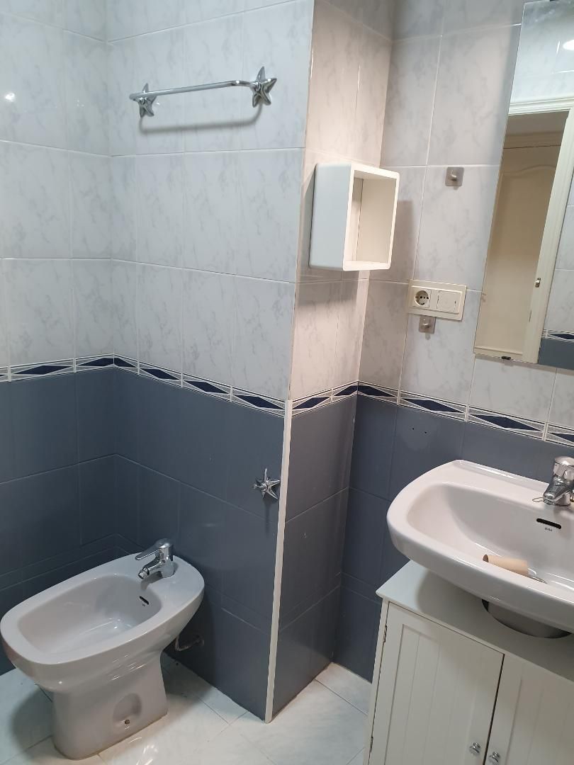 Piso en  Calle Gran Vía de Colón 24 - Foto 9