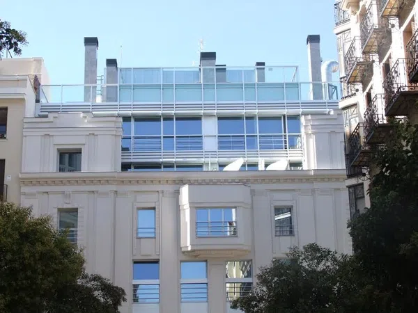 Piso en calle de Antonio Acuña, 8