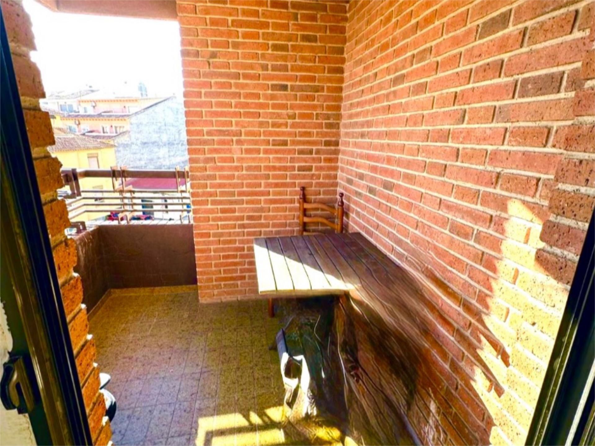 Piso en  Carrer Sant Bartomeu 81 - Foto 3