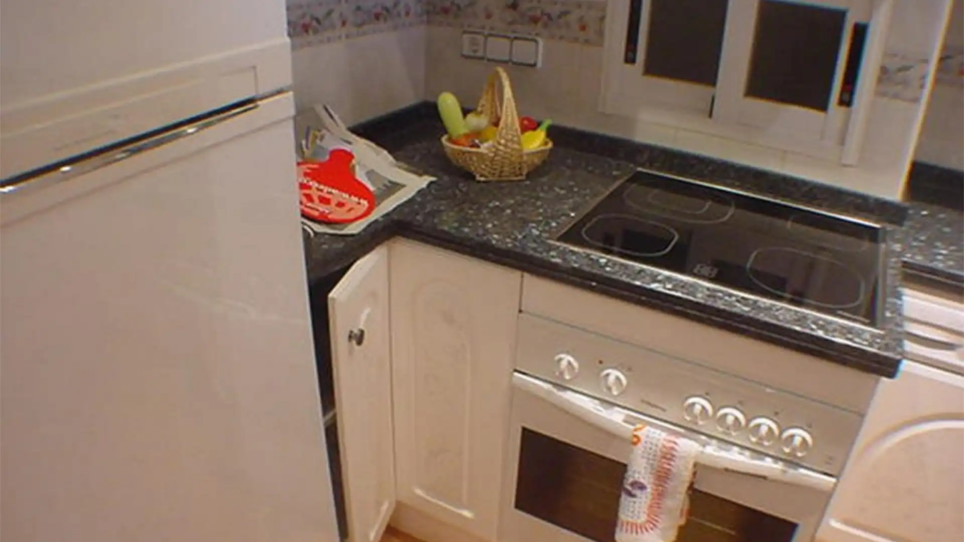 Apartamento en  Avenida del Doctor Orts Llorca 14 - Foto 9