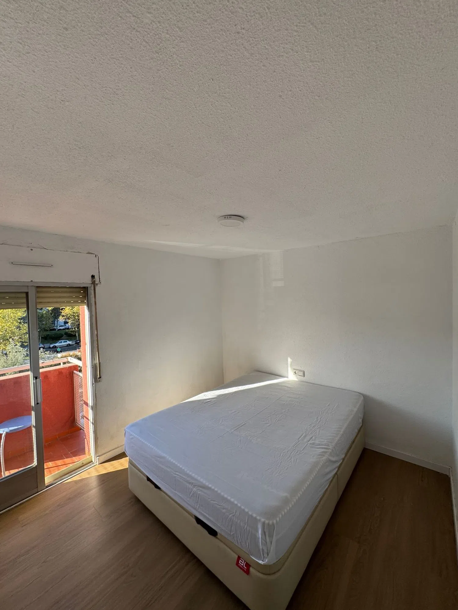 Piso en Barrio Palomeras sureste - Foto 2