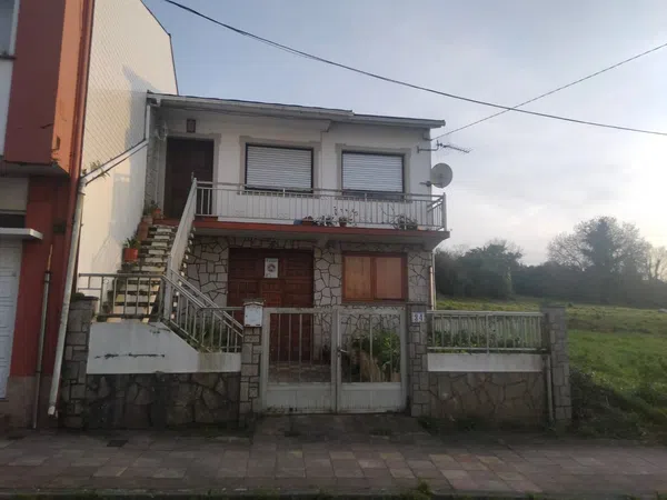 Chalet adosado en Calle Xesteira, 99 - Foto 2