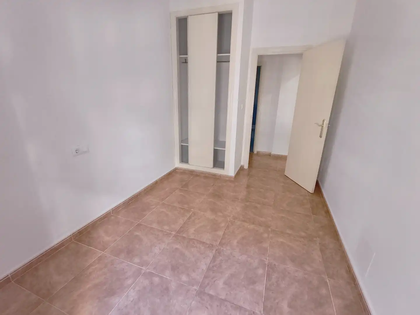 Piso en  Carrer Pintor Agrasot - Foto 13