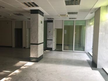 Local comercial en  Avenida Jane Bowles - Foto 4