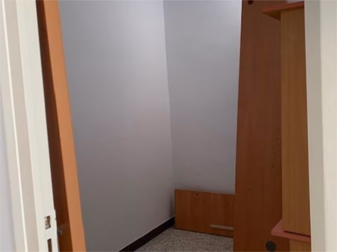 Piso en  Carrer de Miquel Servet 21 - Foto 6