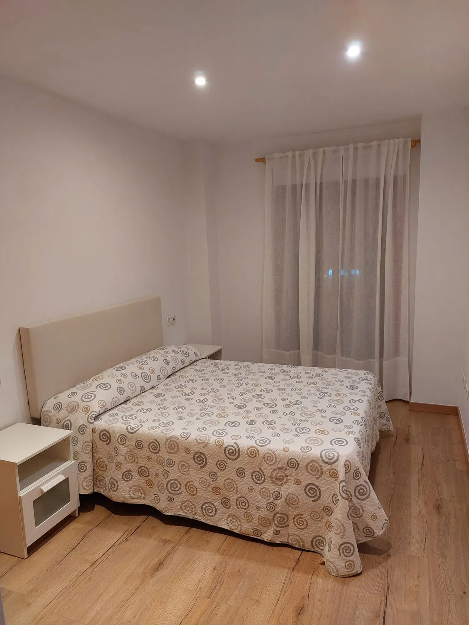 Piso en avenida juan carlos i, 84 - Foto 7