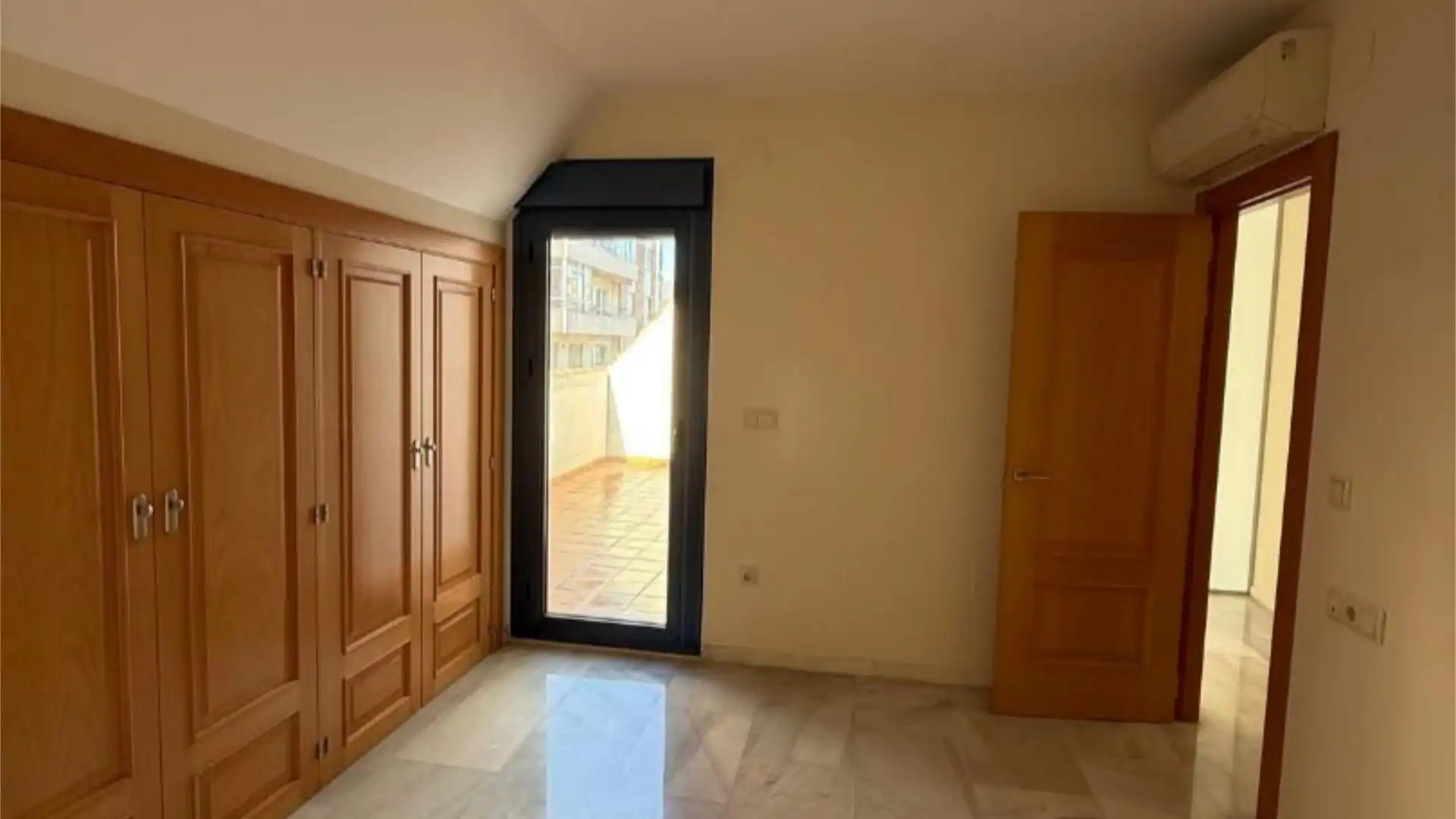 Piso en  Calle Marbella 3 - Foto 16