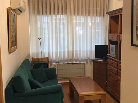 Estudio en calle virgen de lourdes, 14