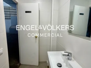Local comercial en L'Hospitalet de Llobregat - Foto 9