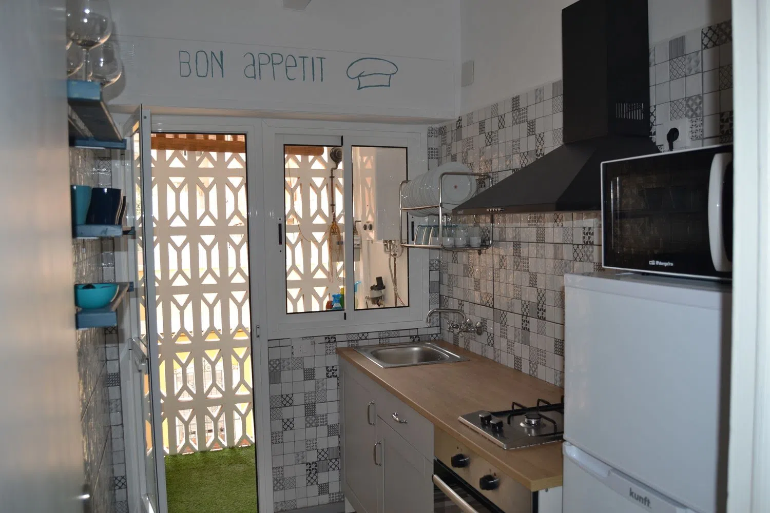 Piso en calle Maestra Nacional Vicenta Belenguer, 3 - Foto 2