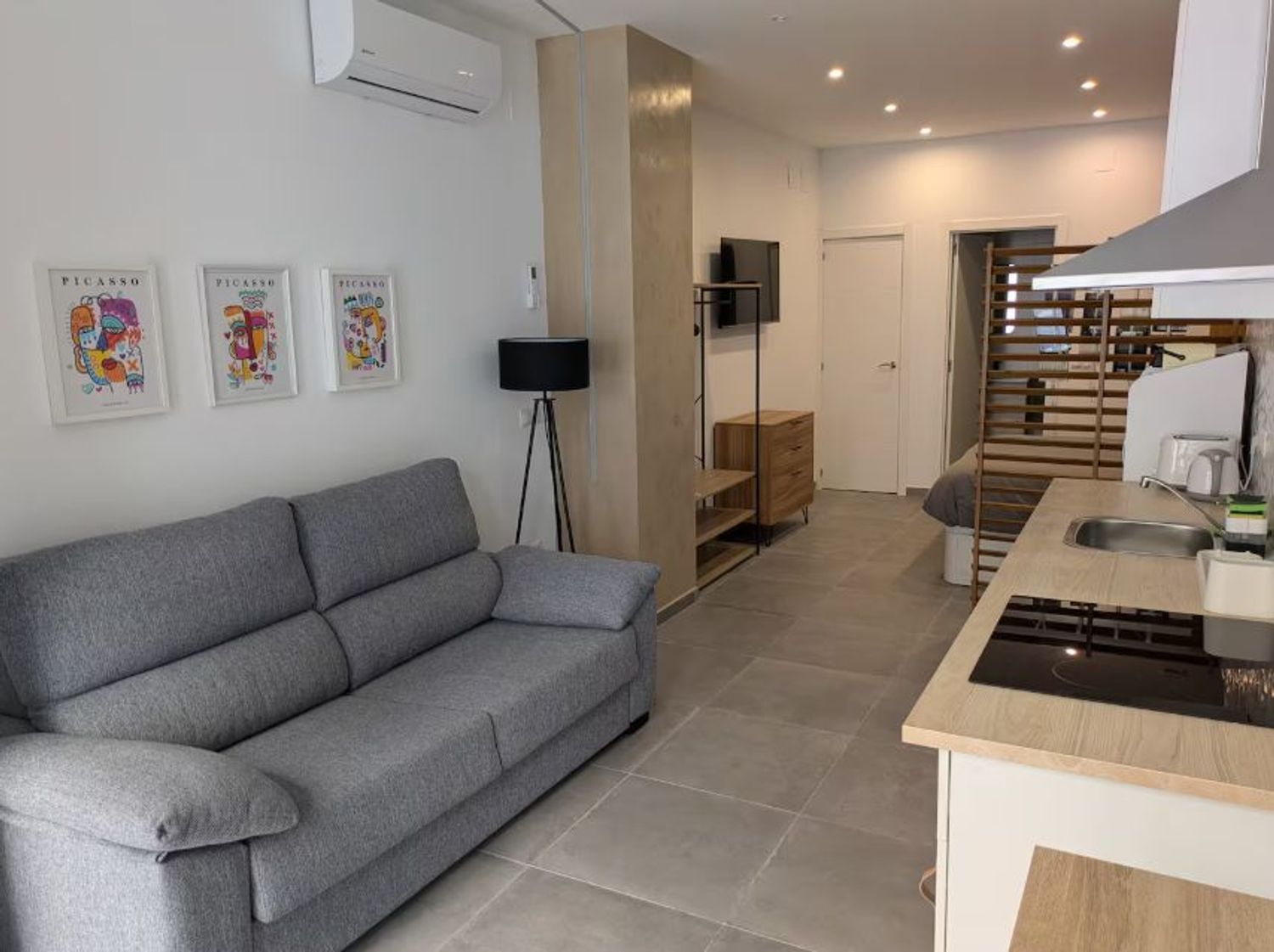 Estudio en calle Párroco Don Juan Estrada Castro, 2 - Foto 2