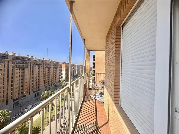 Piso en avenida de França, 65