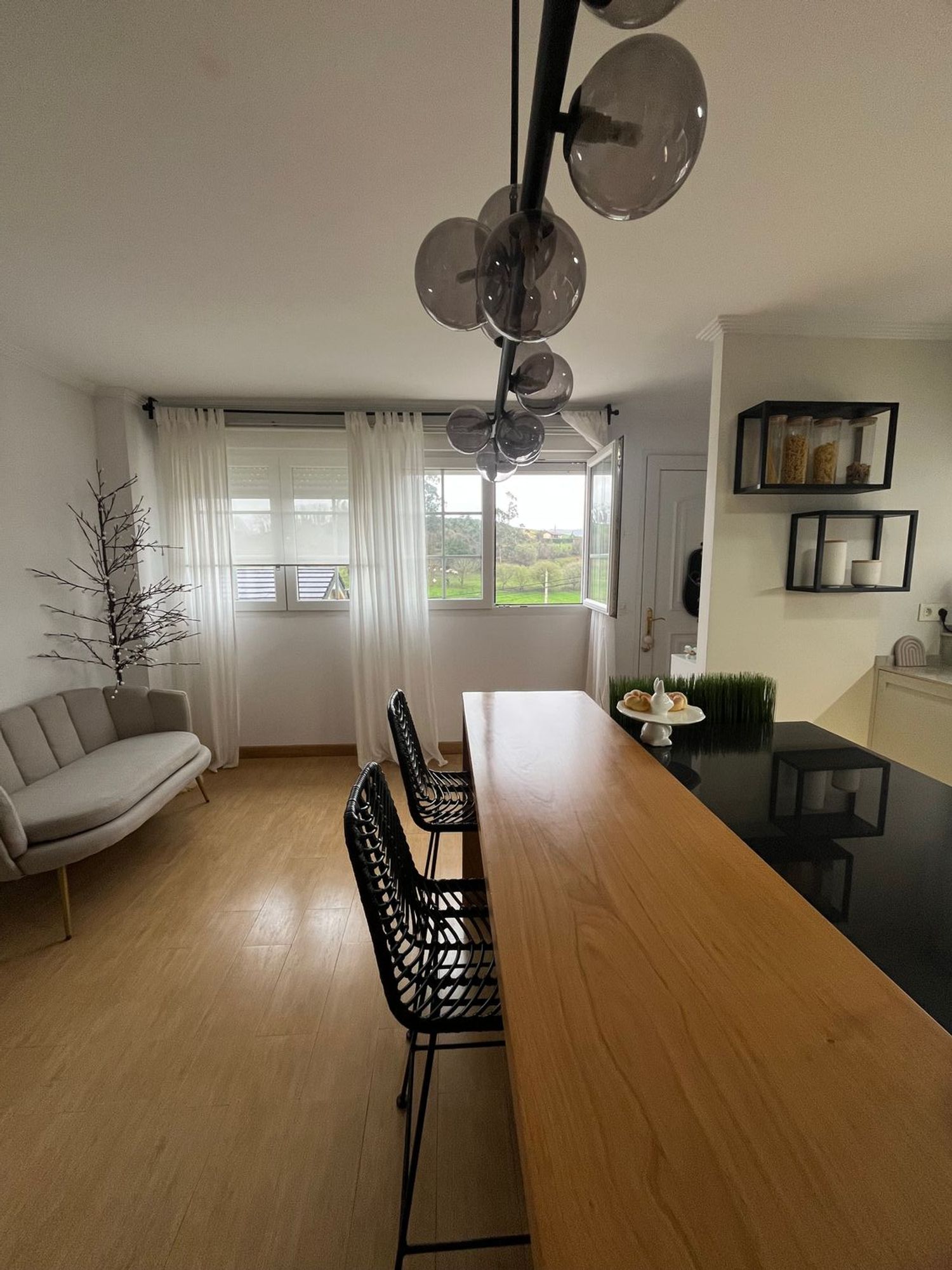 Chalet adosado en Barrio San Pedro, 24 V - Foto 2