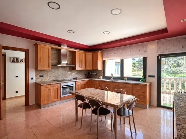 Casa o chalet independiente en Calle de Mark Twain, Castellarnau - Foto 8