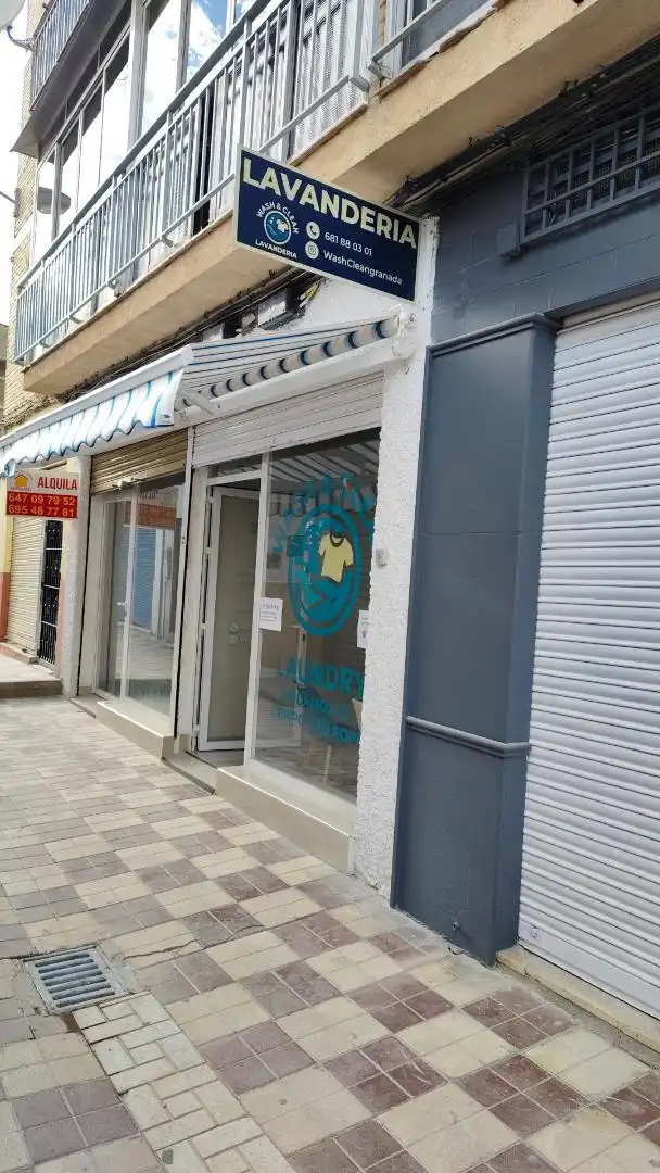 Local comercial en  Calle Periodista Luis de Vicente 6 - Foto 2