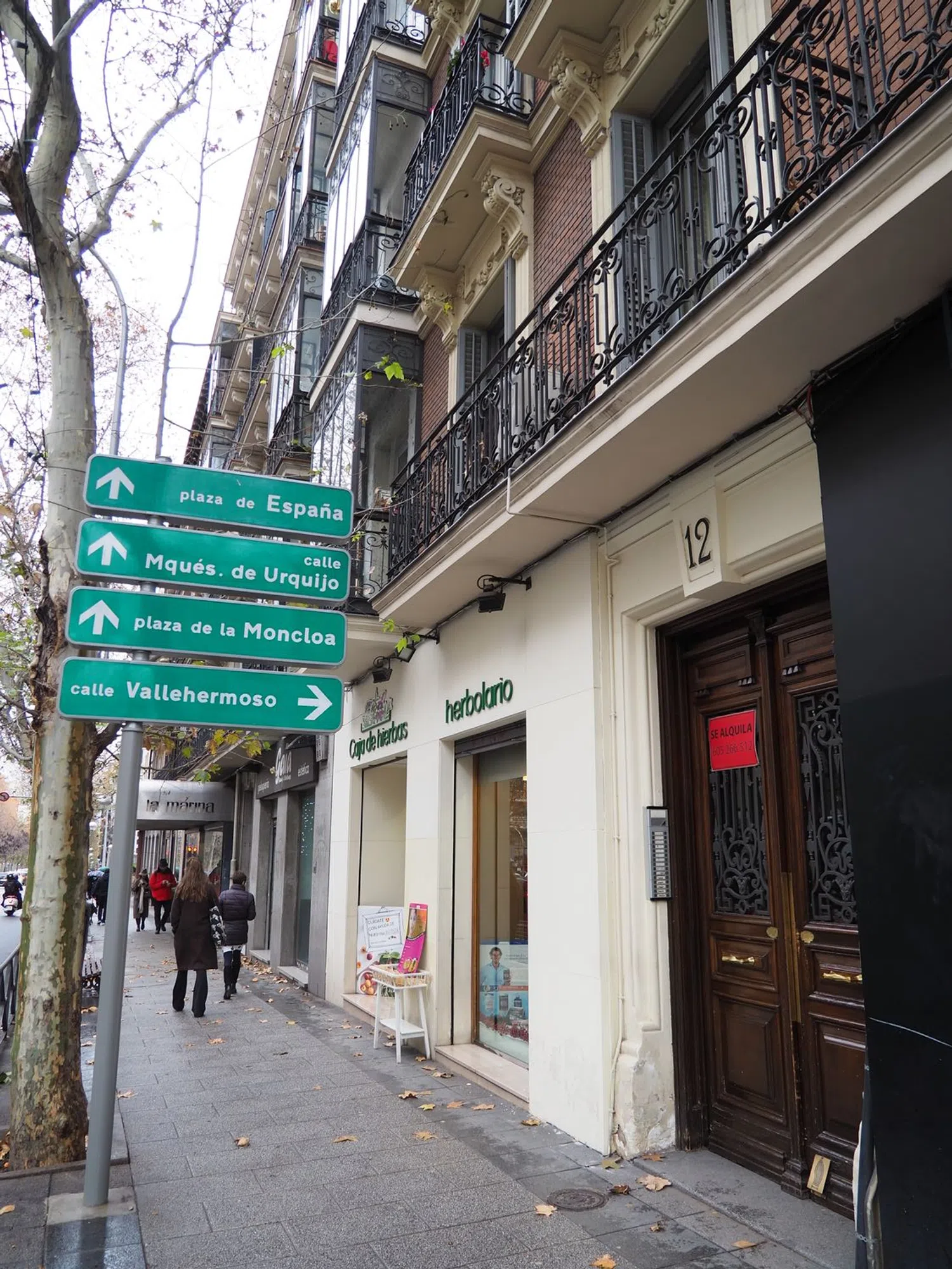 Piso en calle de Alberto Aguilera, 12 - Foto 1