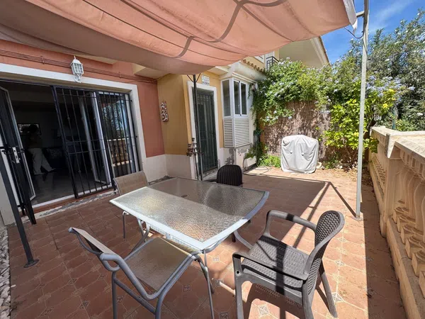 Chalet adosado en Calle de I'Aigualera, 3, Bonalba-Cotoveta, Bonalba-Cotoveta - Foto 1