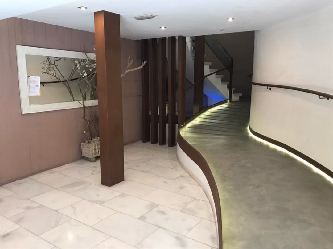 Piso en  Rambla de Méndez Núñez 1 - Foto 2