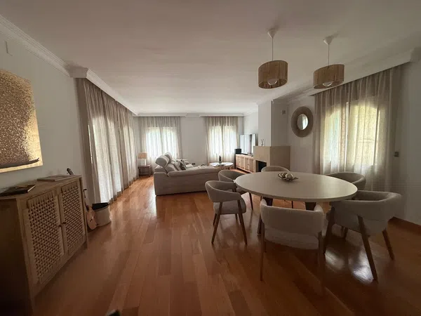Casa o chalet independiente en Calle Leoni Benabú s/n, Pinares de San Antón - Foto 13