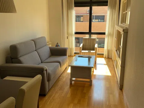 Piso en calle de Bolívar, 13