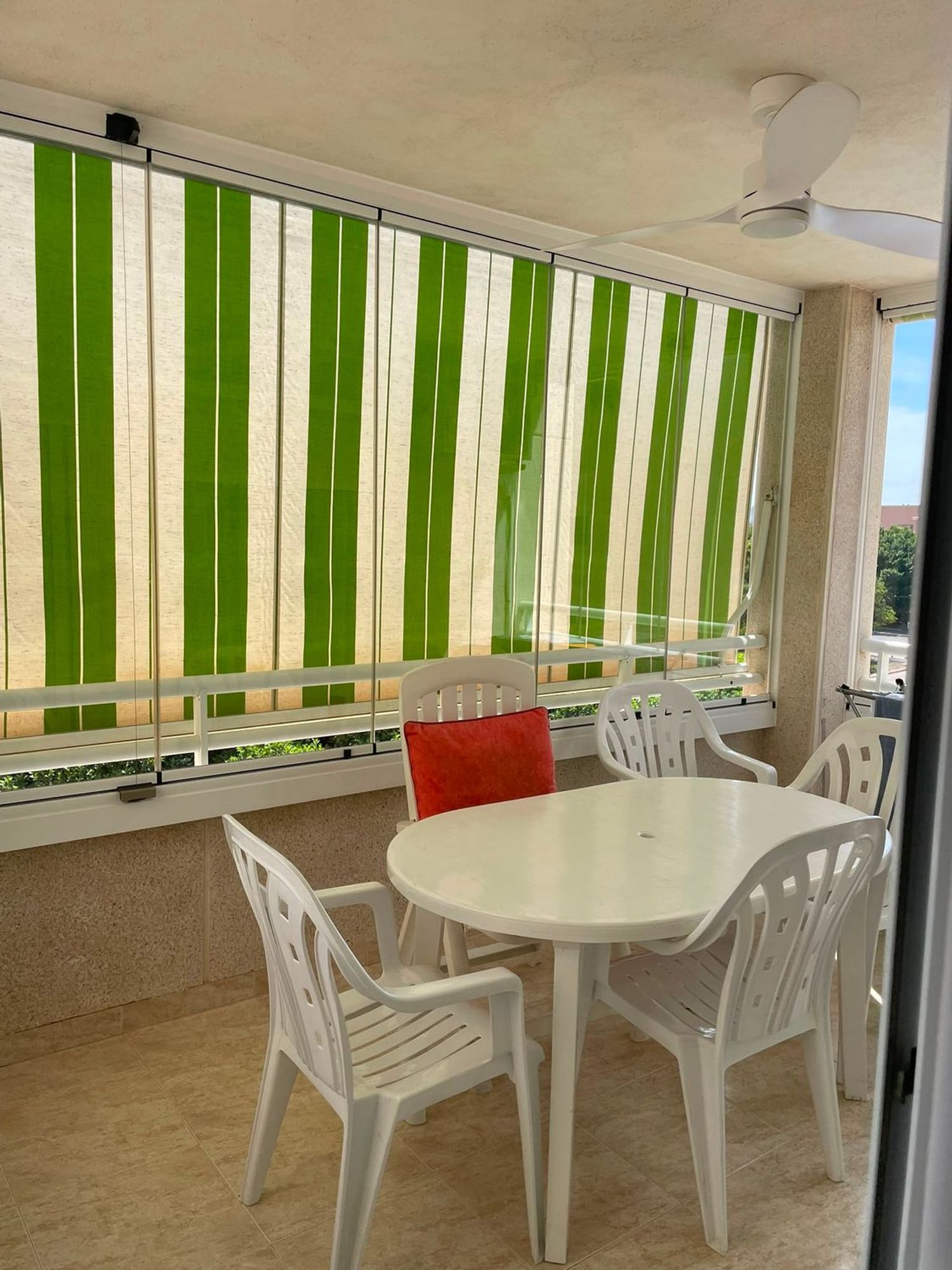 Piso en Avenida de Gijón, 1, Playa de San Juan - Foto 3