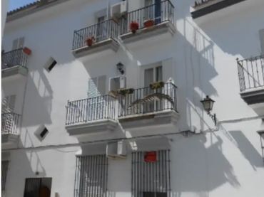 Piso en  Plaza Cristo de la Vera Cruz 11 - Foto 1
