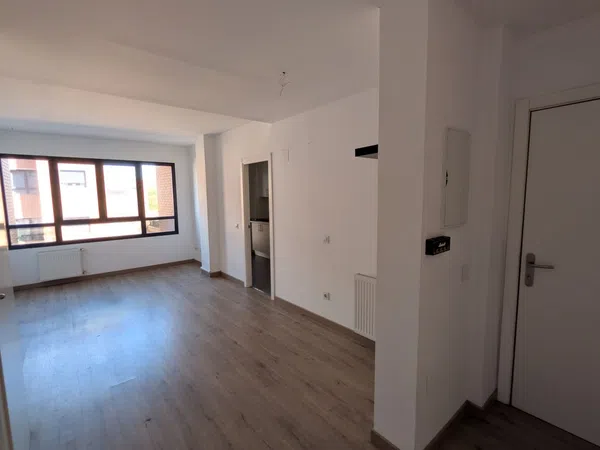Piso en Calle Moreno Torroba, 14, Golf - El Carralero, Golf - El Carralero - Foto 2
