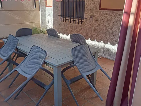Chalet adosado en calle de Montemor, 11