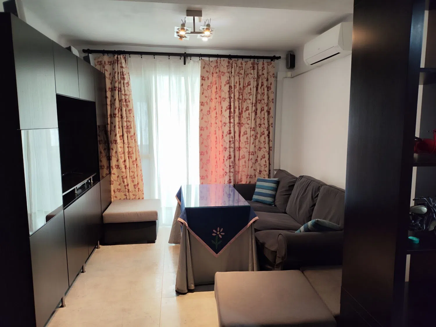 Piso en calle Guadalcanal, 2