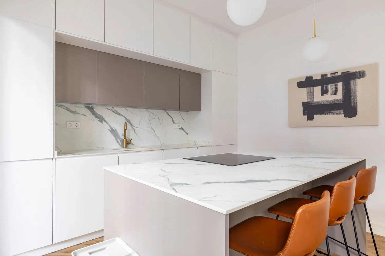 Piso en calle de Menorca, 30 - Foto 1