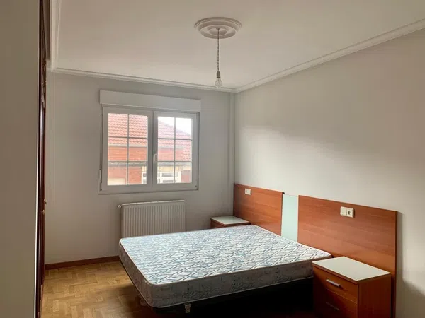 Piso en Calle Eugenia Astur, 24 - Foto 4
