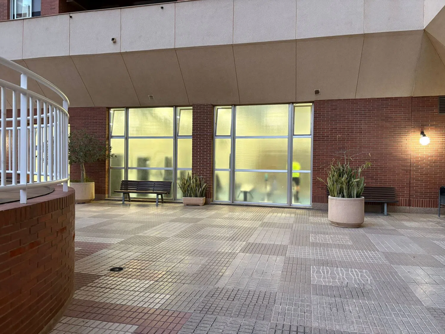 Piso en avenida d'Amado Granell Mesado, 65 - Foto 2