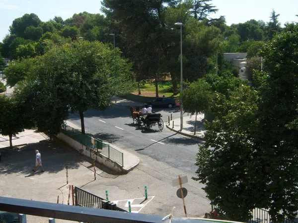 Piso en Avenida Menéndez Pidal, 1 - Foto 5
