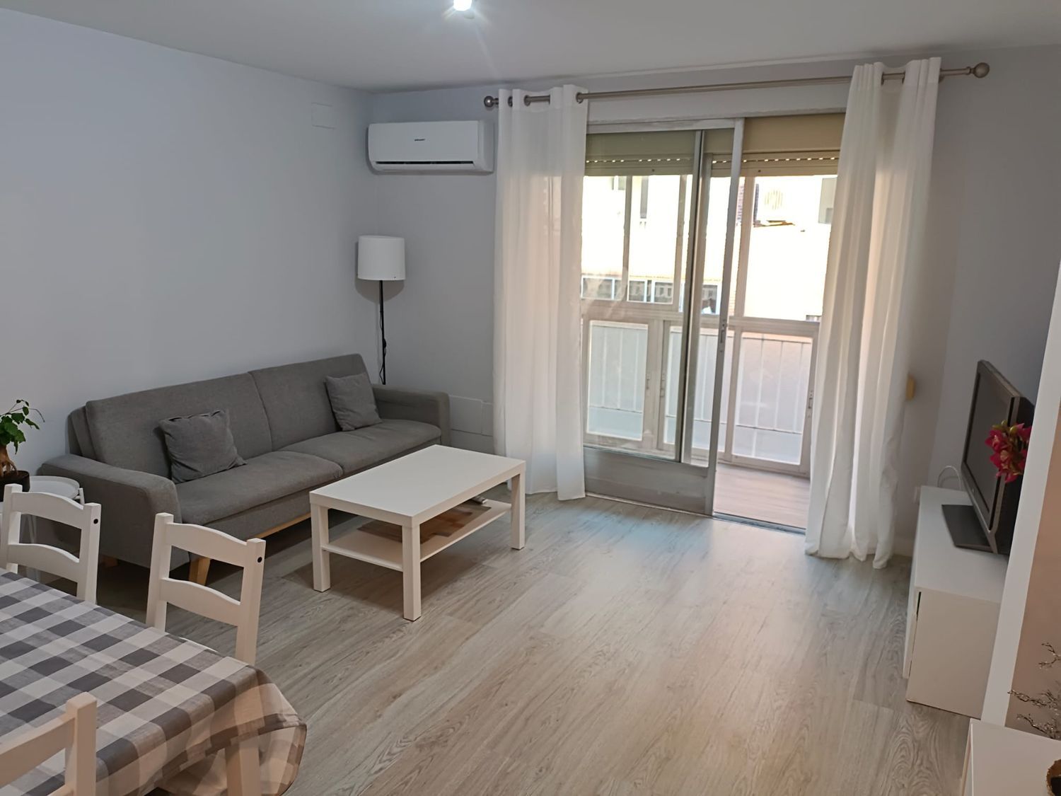Piso en Calle Gallegos, 26, San Isidro - Los Almendros, San Isidro - Los Almendros - Foto 2