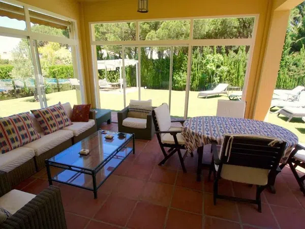 Casa independiente en avenida Inglaterra, 3 - Foto 1