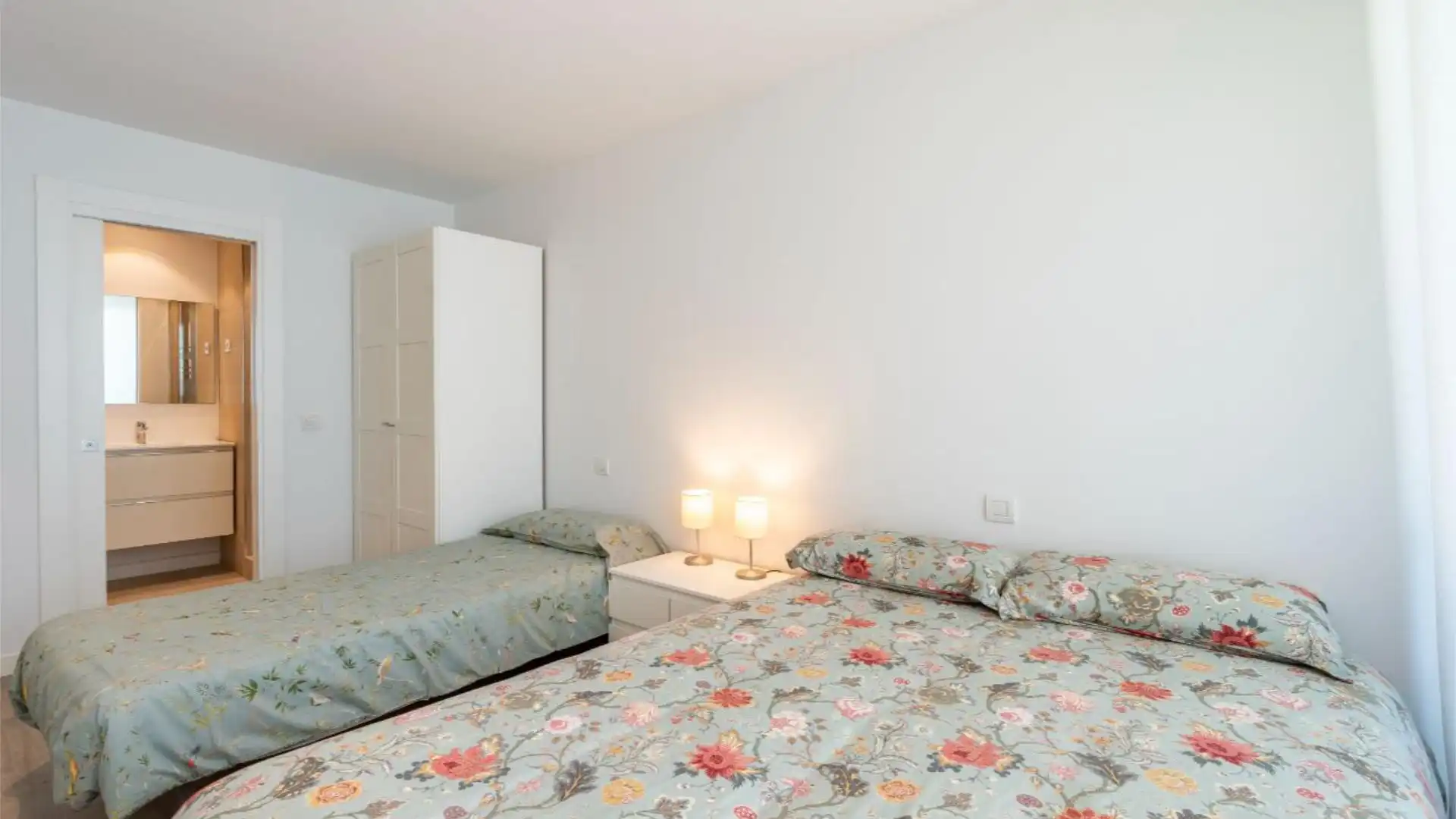 Chalet en  Calle Maestro Segovia 2 - Foto 8